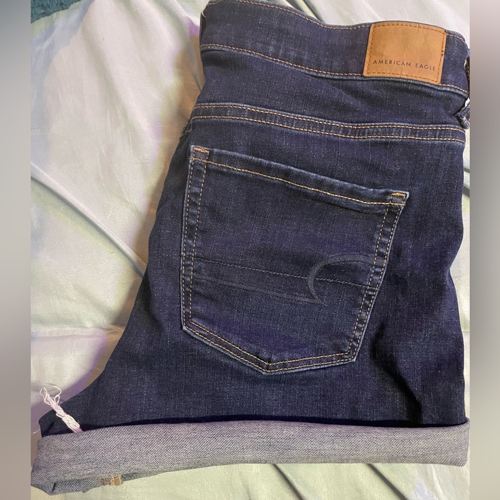 American Eagle High-Rise Shortie shorts size 12